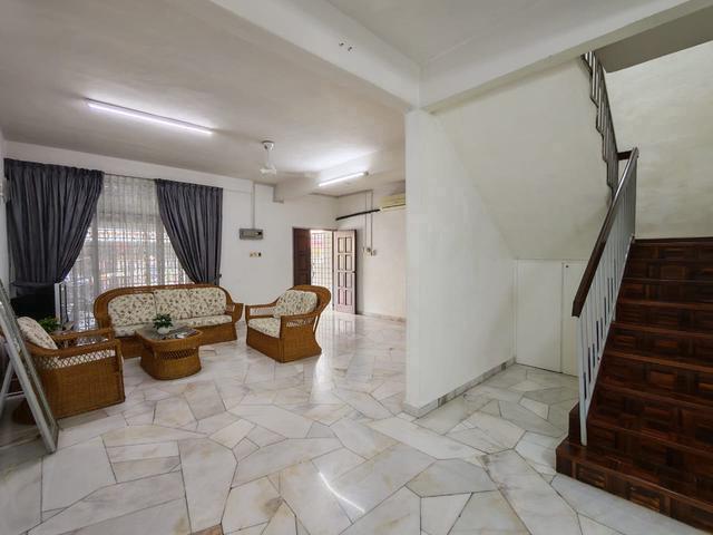 Terraced House for rent in Wellesley, Penang