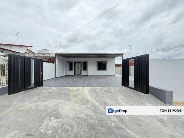 House for sale in Ulu Tiram, Johor