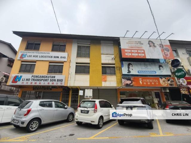 Shop for rent in Country Heights Damansara, Kuala Lumpur