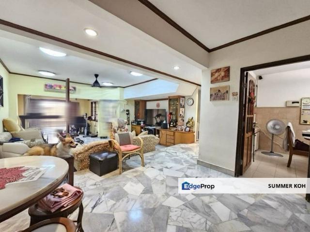 House for sale in Country Heights Damansara, Kuala Lumpur