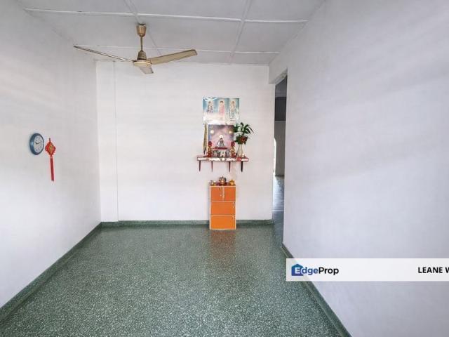 House for sale in Country Heights Damansara, Kuala Lumpur