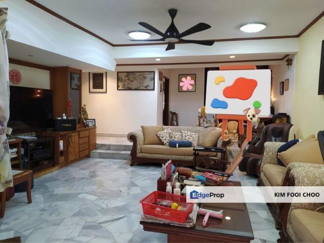 House for sale in Country Heights Damansara, Kuala Lumpur