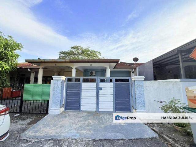 House for sale in Sendayan Village, Negeri Sembilan