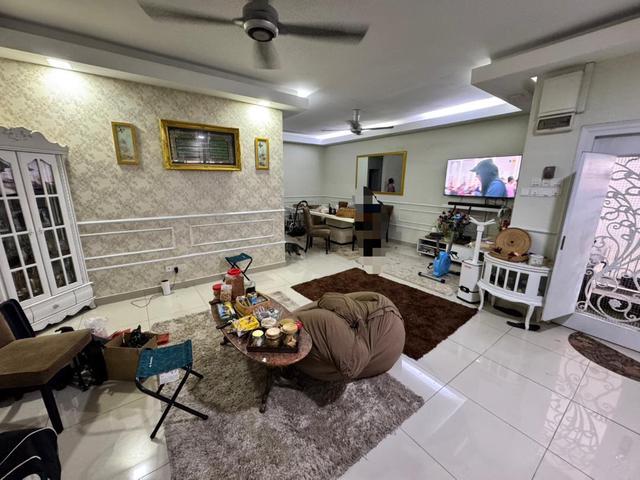 Terraced House for sale in Country Heights Damansara, Kuala Lumpur