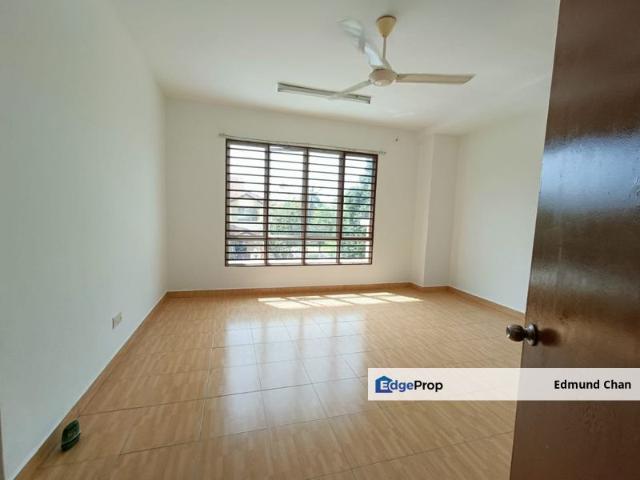 House for sale in Petaling, Subang Jaya