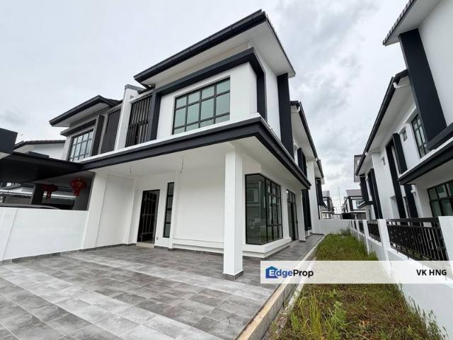 House for sale in Pulai, Bukit Ledang