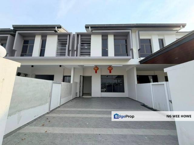 House for sale in Pulai, Bukit Ledang