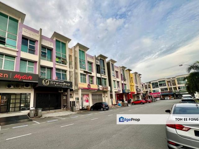 Shop for sale in Bukit Ledang, Johor