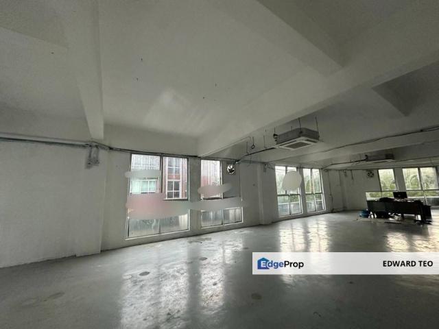 Shop for rent in Bukit Ledang, Johor