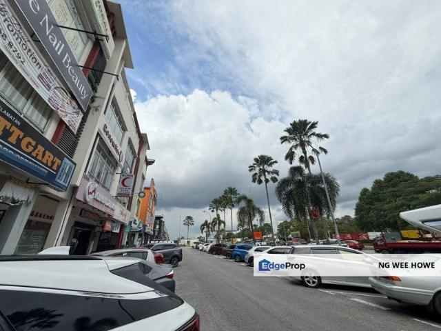 Shop for sale in Bukit Ledang, Johor