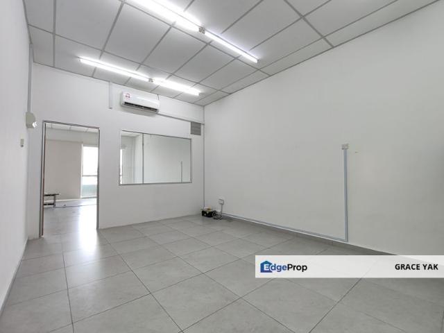 Shop for rent in Bukit Ledang, Johor