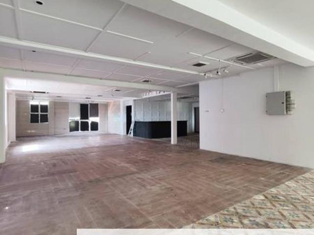 Shop for rent in Bukit Ledang, Johor