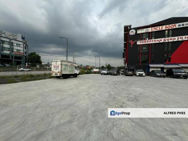 Shop for rent in Bukit Ledang, Johor