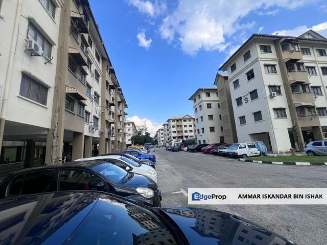 Flat for sale in Bukit Ledang, Johor
