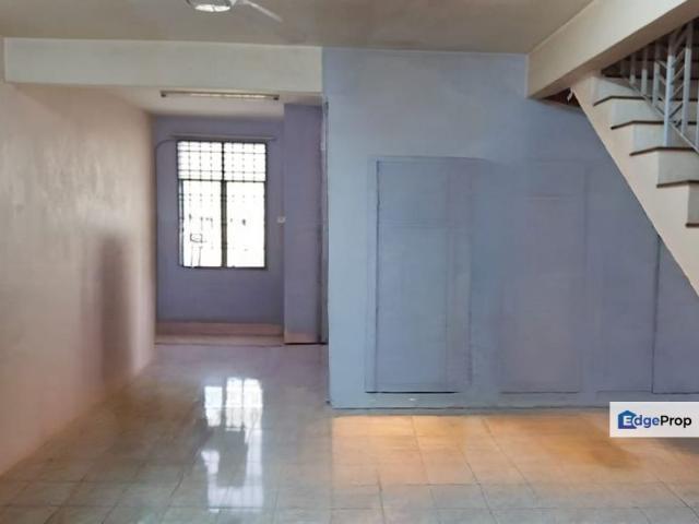 House for sale in Lima Kedai, Iskandar Puteri