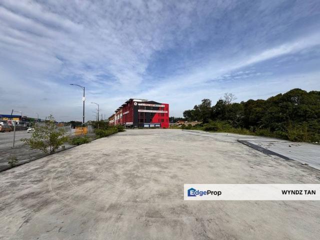 Shop for rent in Bukit Ledang, Johor