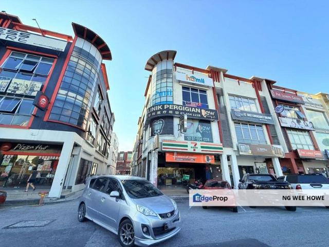 Shop for rent in Bukit Ledang, Johor