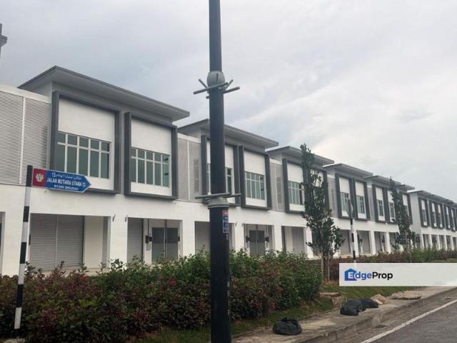 Shop for rent in Bukit Ledang, Johor