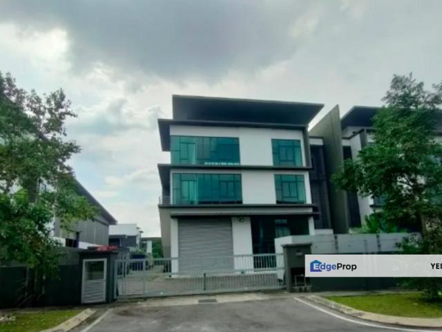 Warehouse for sale in Petaling, Subang Jaya
