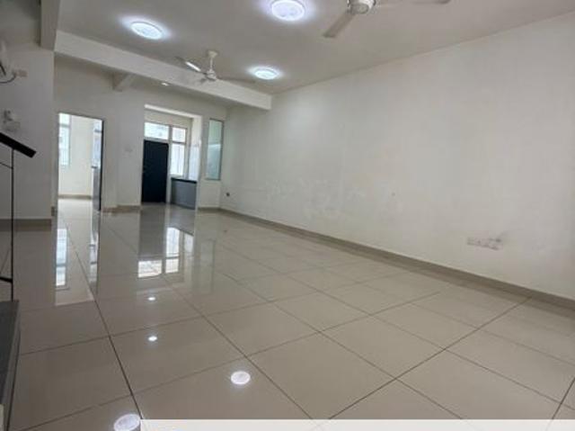 House for rent in Pulai, Bukit Ledang