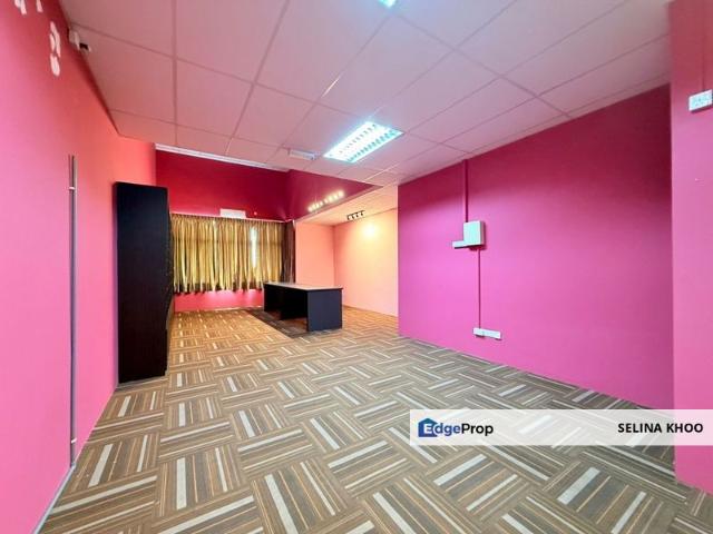 Shop for rent in Pulai, Bukit Ledang