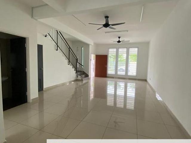 House for sale in Pulai, Bukit Ledang