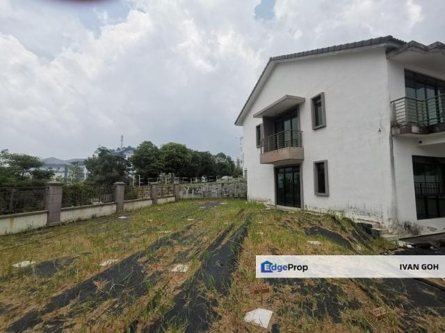 House for sale in Malaka