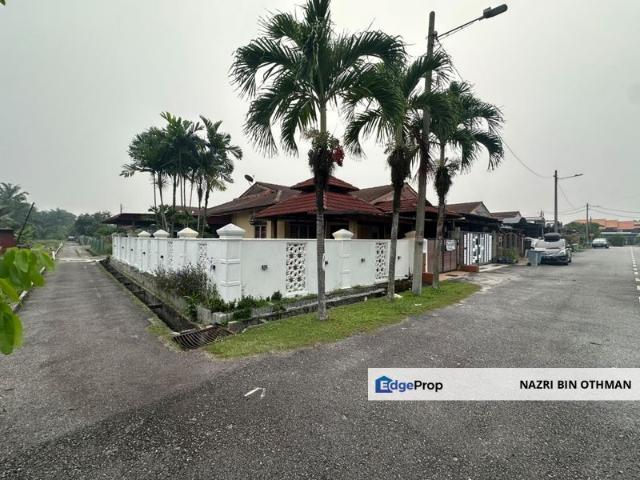 House for sale in Zon Perindustrian Bebas Telok Panglima Garang, Teluk Panglima Garang