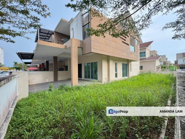 House for sale in Wellesley, Penang