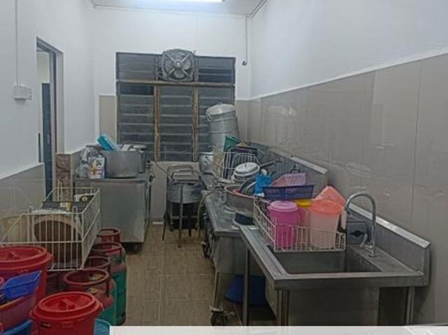 Shop for rent in Bukit Ledang, Johor