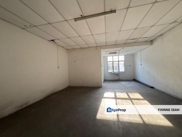 Shop for rent in Wellesley, Penang
