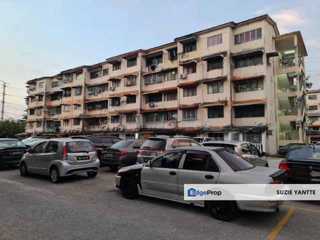 Condominium for sale in Langat, Selangor