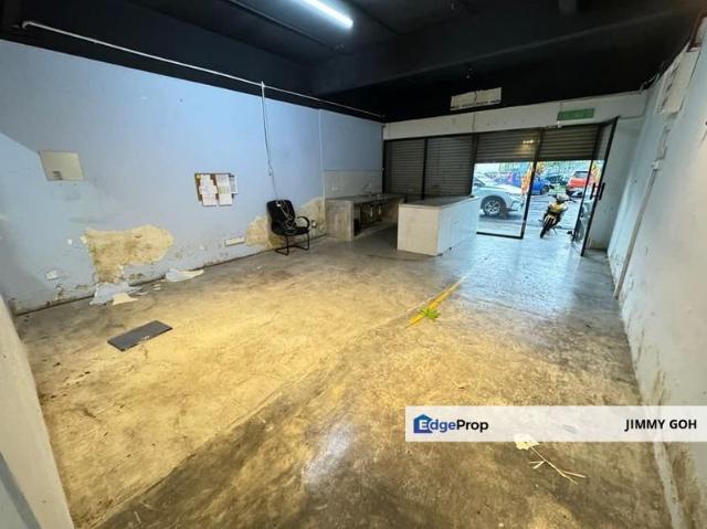 Shop for sale in Langat, Selangor