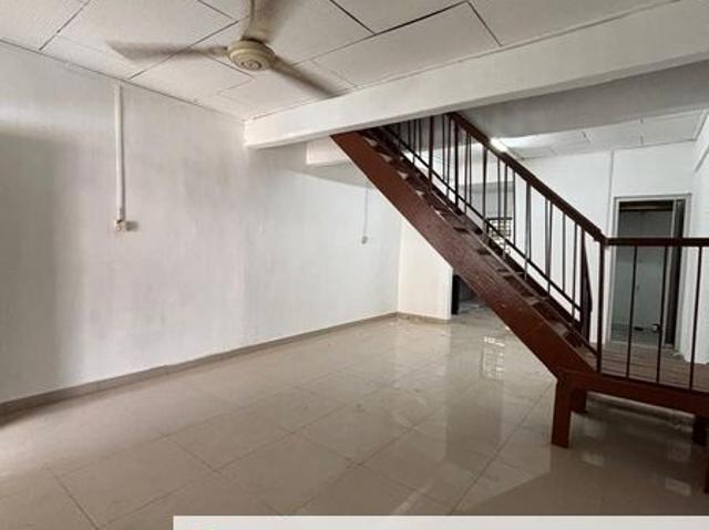 House for sale in Ulu Tiram, Johor