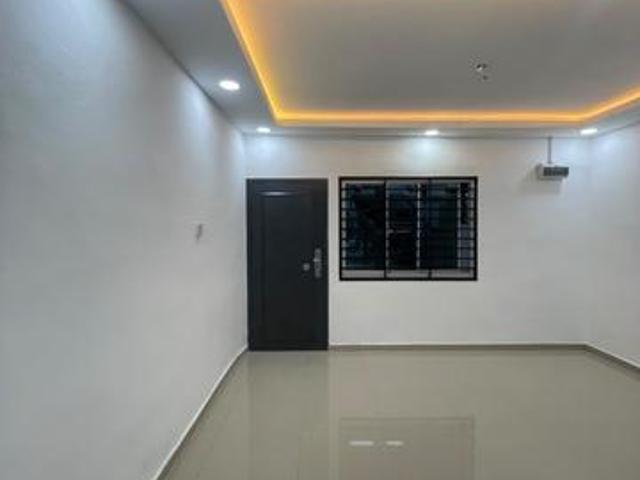 Terraced House for sale in Ulu Tiram, Johor