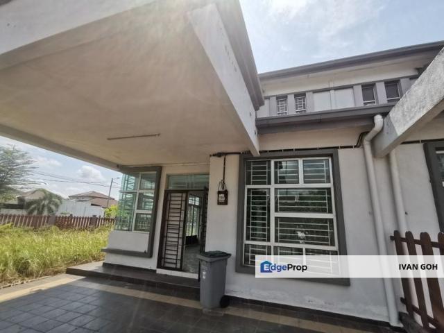 House for sale in Durian Tunggal, Malaka
