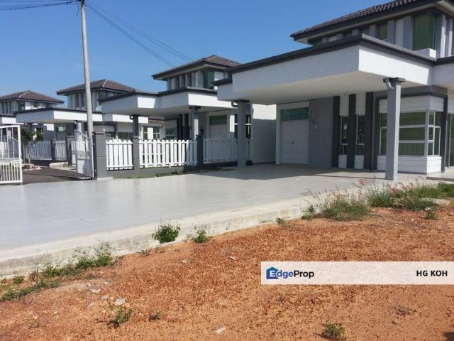 House for sale in Durian Tunggal, Malaka