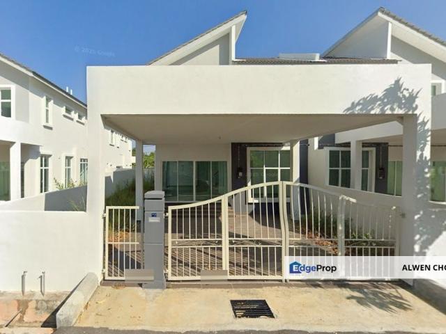 House for sale in Durian Tunggal, Malaka