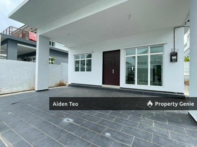 Terraced House for sale in Durian Tunggal, Malaka