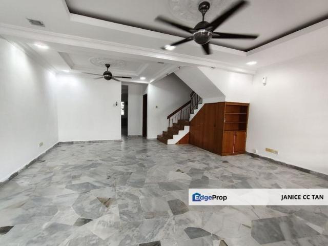 House for sale in Puchong, Majlis Bandaraya Subang Jaya