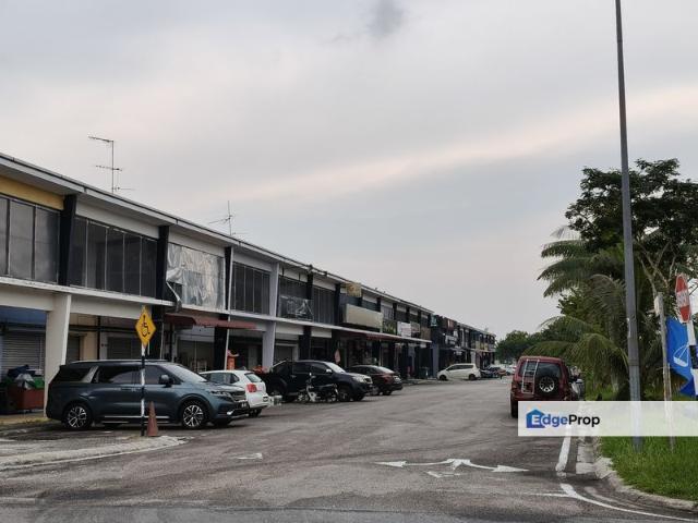 Shop for sale in Bukit Ledang, Johor