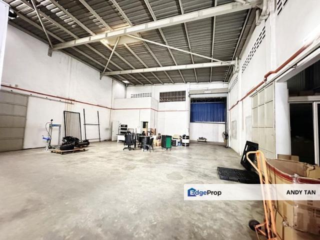 Warehouse for sale in Bukit Ledang, Johor