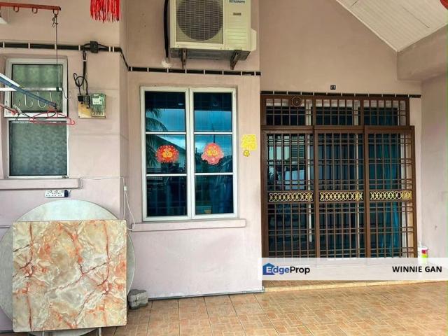 House for sale in Bandar Uda Utama, Iskandar Puteri