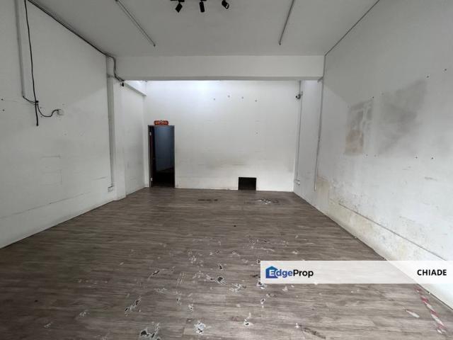 Shop for rent in Bukit Ledang, Johor