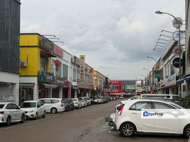 Shop for rent in Bukit Ledang, Johor