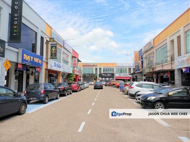 Shop for rent in Bukit Ledang, Johor