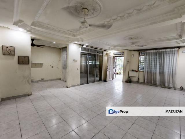 House for sale in Taman Nusa Damai, Pasir Gudang