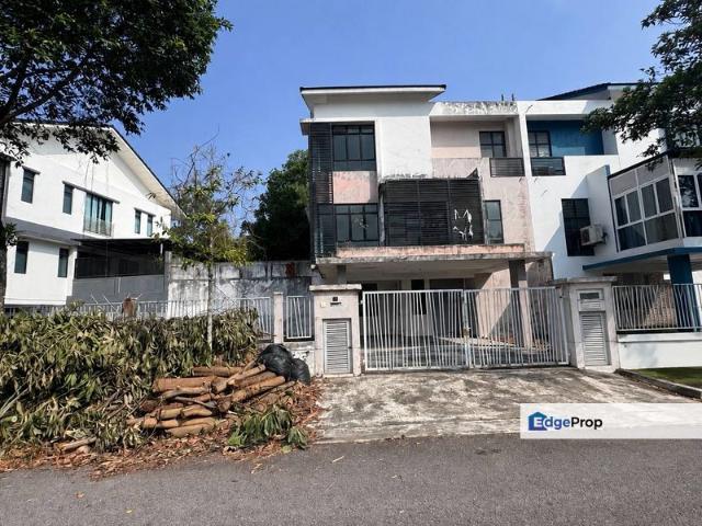 House for sale in Pulai, Bukit Ledang