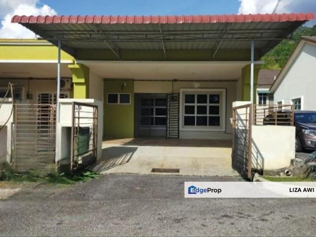 House for rent in Sendayan Village, Negeri Sembilan