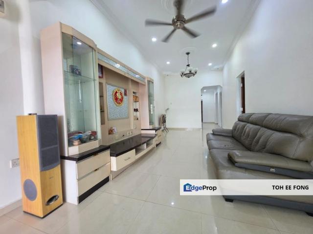 House for sale in Pulai, Bukit Ledang